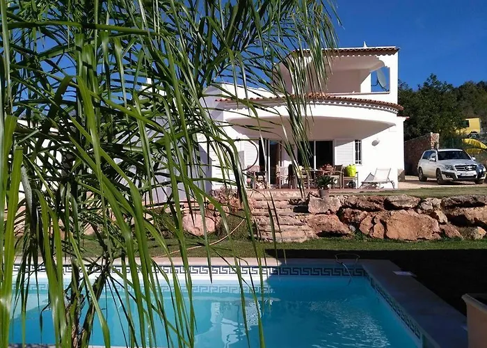 Casa-vale-vinagre-8p-with-pool-in-a-beautifull-natural-setting Villa